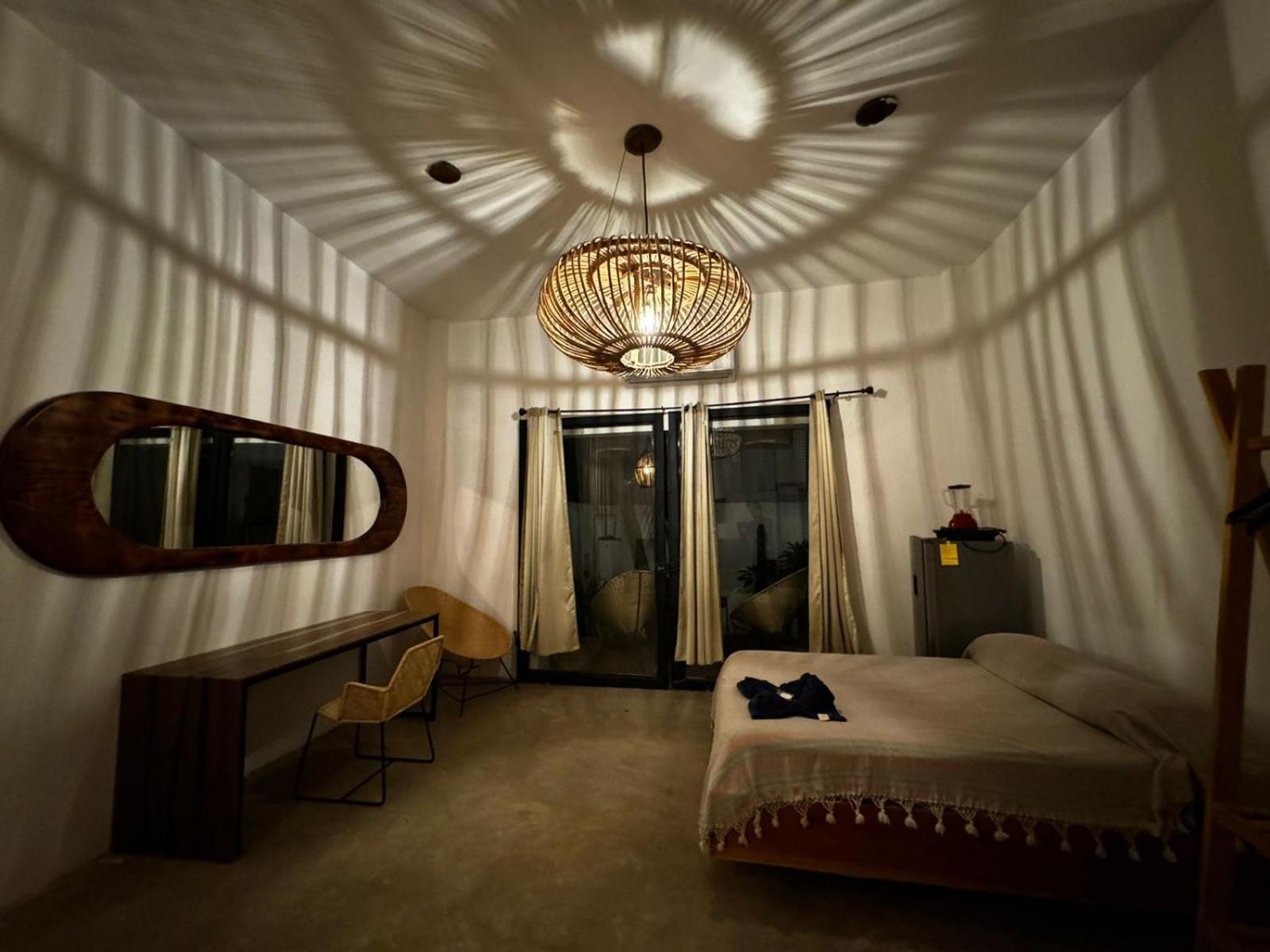 Dada Hotel Санта-Мария-Колотепек Экстерьер фото