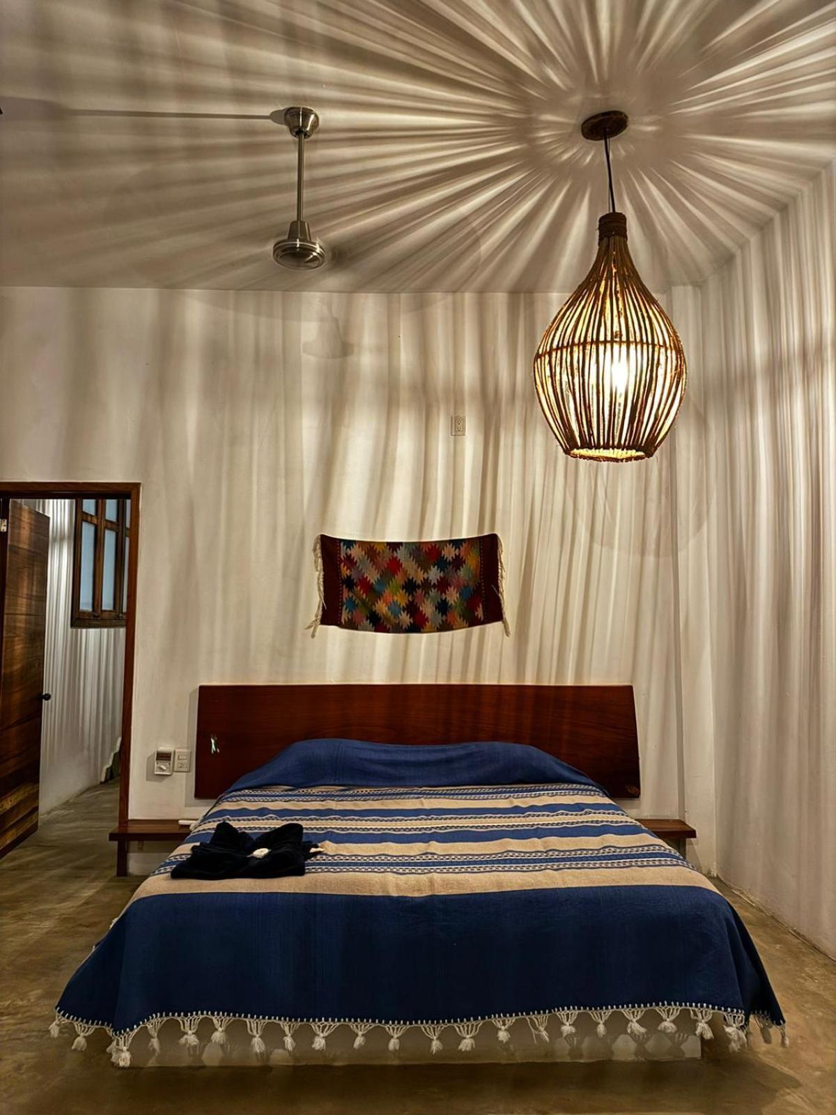 Dada Hotel Санта-Мария-Колотепек Экстерьер фото